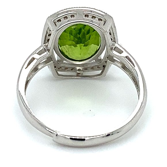 Peridot 3.65ct White Gold Finish Solid Silver Ring - Picture 4 of 6